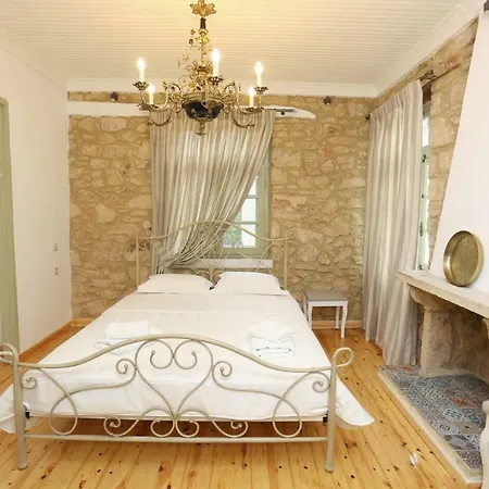 Kostadaras Old Stone House Vilă